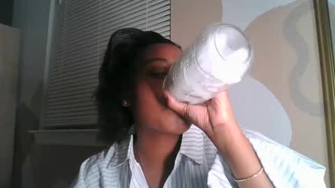 Brownsuagrcutie online show from October 25, 1:50 am