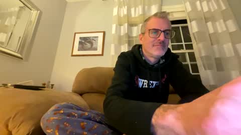 Bruce online show from January 31, 3:41 am