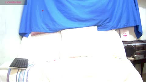 Bruce online show from April 5, 2:30 am