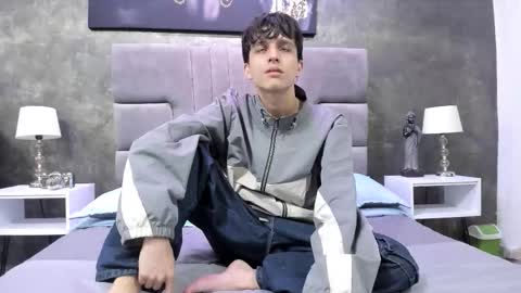 Bruce Hans online show from September 14, 11:44 am