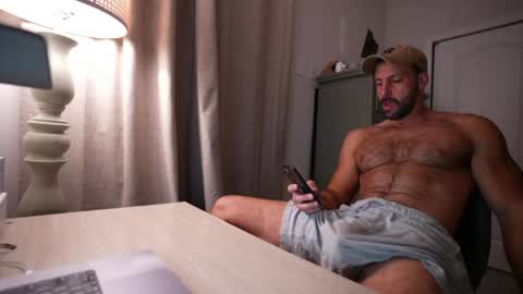 onlyfans BRUCESTRYKER online show from May 5, 2:29 am