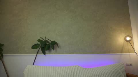 brunette_babee online show from June 2, 4:53 pm