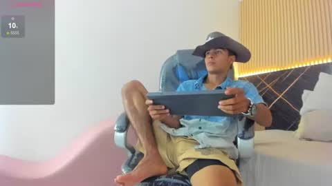 Bruno online show from June 10, 7:57 pm