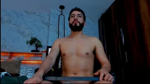 Andres Suarez online show from March 9, 5:06 pm