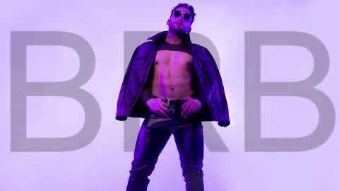 Andres Suarez online show from November 25, 8:29 pm