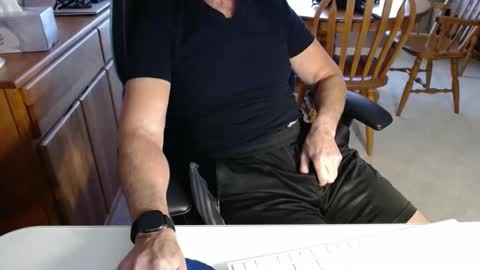 Brussells online show from February 5, 5:20 pm