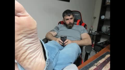 Snapshot of brutalmaster1983 chatting on March 10, 4:49 am BRUTALMASTER1983 online show from March 10, 4:49 am