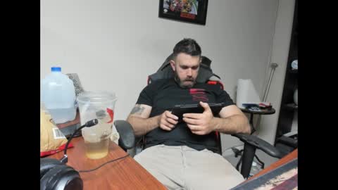 Snapshot of brutalmaster1983 chatting on February 20, 7:08 pm BRUTALMASTER1983 online show from February 20, 7:08 pm