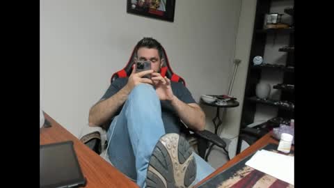 Snapshot of brutalmaster1983 chatting on February 26, 8:15 pm BRUTALMASTER1983 online show from February 26, 8:15 pm