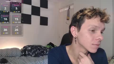 bryamado online show from March 4, 8:38 pm