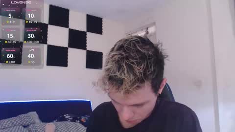 bryamado online show from September 10, 12:39 pm