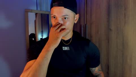 bryan online show from January 25, 2:04 am