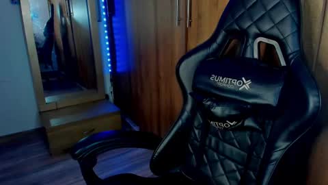 bryan online show from March 10, 2:28 am