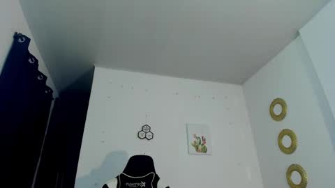 bryan_oficials online show from March 3, 7:48 am