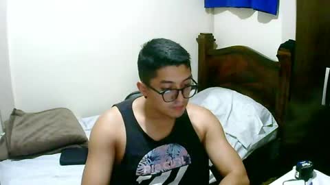 bryanbendy online show from May 2, 7:19 pm