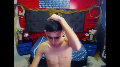 BryanSexxy online show from December 21, 9:15 pm