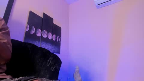 Bryxon  online show from March 1, 2:13 pm