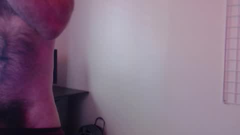 Snapshot of bt5002 chatting on October 20, 8:25 pm BT online show from October 20, 8:25 pm
