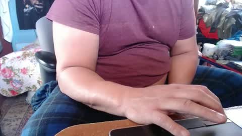 Bubba Smalls online show from February 1, 8:37 pm