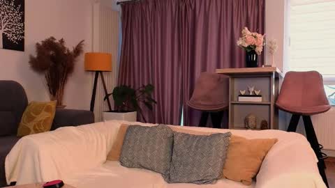 MayaCroft online show from February 15, 11:53 am