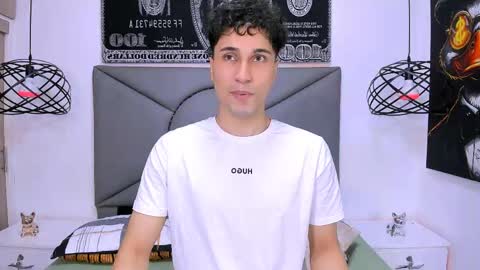 Buddy Whitte online show from April 18, 6:43 pm