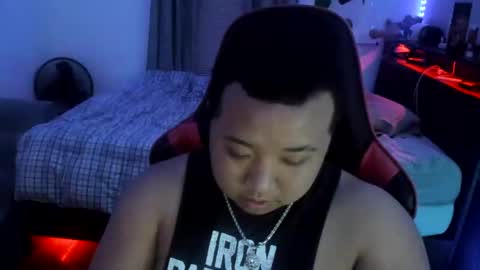 buffsexyman24 online show from March 12, 12:53 am