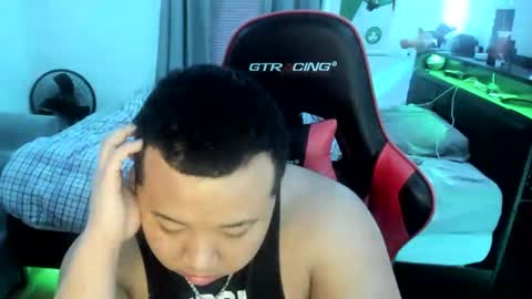 buffsexyman24 online show from March 8, 1:06 am