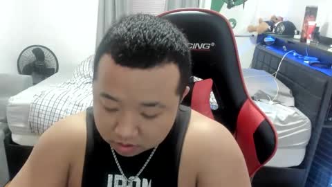 buffsexyman24 online show from March 7, 1:20 am