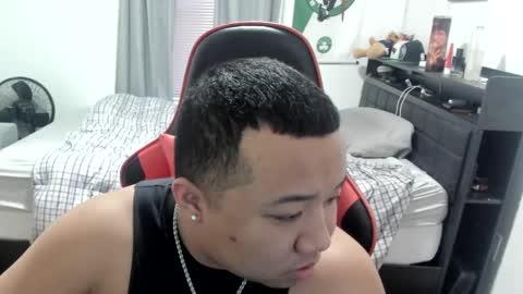 buffsexyman24 online show from February 21, 10:26 pm