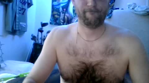 Snapshot of bumlover4567 chatting on February 11, 9:03 pm bumlover4567 online show from February 11, 9:03 pm