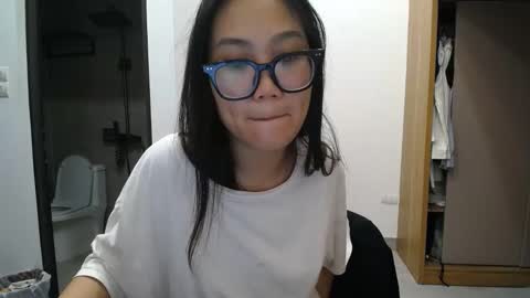 bunny_b4nny online show from October 23, 2:18 pm