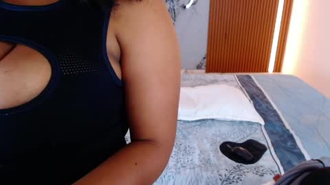 Rossi Hill online show from March 30, 9:15 pm