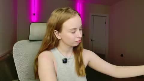 Mary online show from July 22, 3:47 pm
