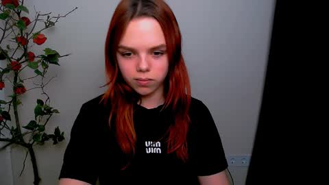 Ariel online show from March 30, 8:31 pm