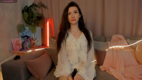 Eva online show from August 4, 6:37 pm