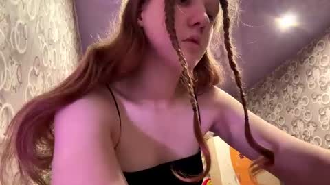 Molly online show from August 8, 8:08 pm