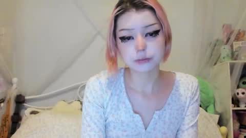 bunnyislewd online show from September 19, 3:21 am