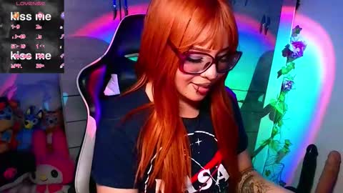 bunnylilith_ online show from November 6, 2:36 am