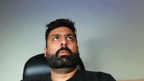 Hairy Arabian online show from March 11, 3:25 am