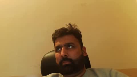 Hairy Arabian online show from February 25, 5:08 pm