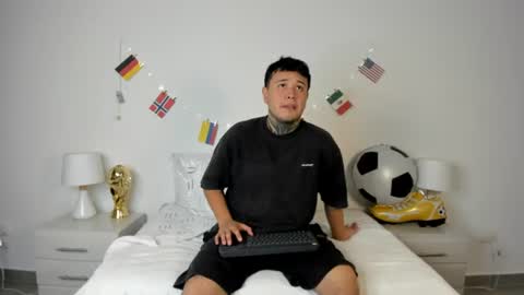 Nova and Sammy online show from June 13, 11:09 am