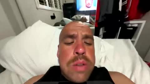 burrito38 online show from March 31, 6:14 am