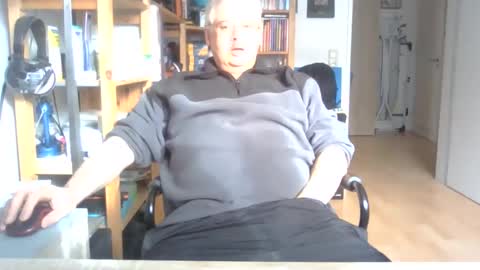 busi online show from February 23, 10:17 am