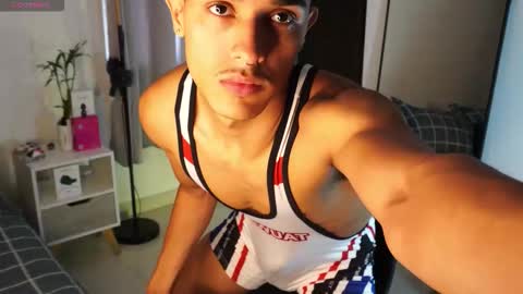 Buster independent model online show from February 9, 5:16 pm