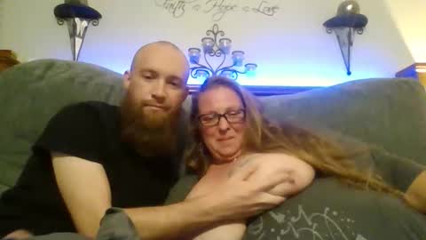 bustibambi online show from May 8, 3:01 am