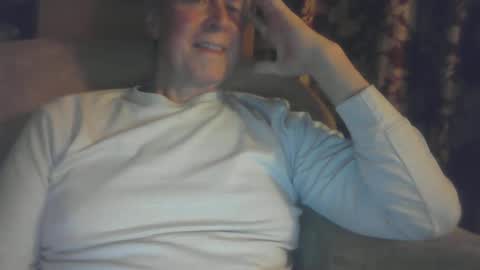 butterband online show from October 14, 6:05 am