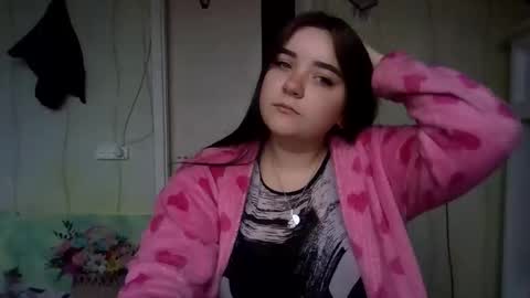 butterfly18988 online show from November 6, 9:12 am