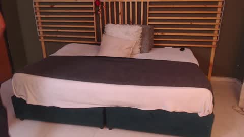 Caesar online show from December 2, 7:00 pm