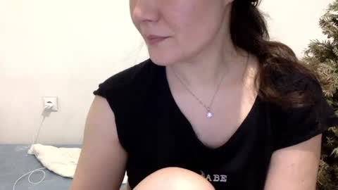 Lamb online show from March 3, 6:59 pm