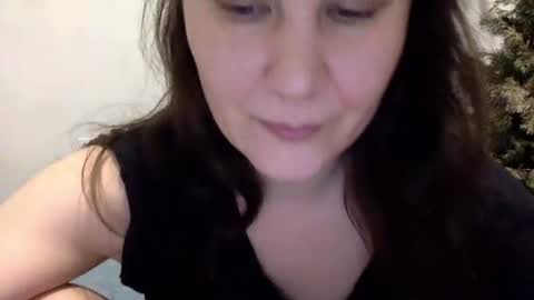 Lamb online show from February 15, 6:50 pm